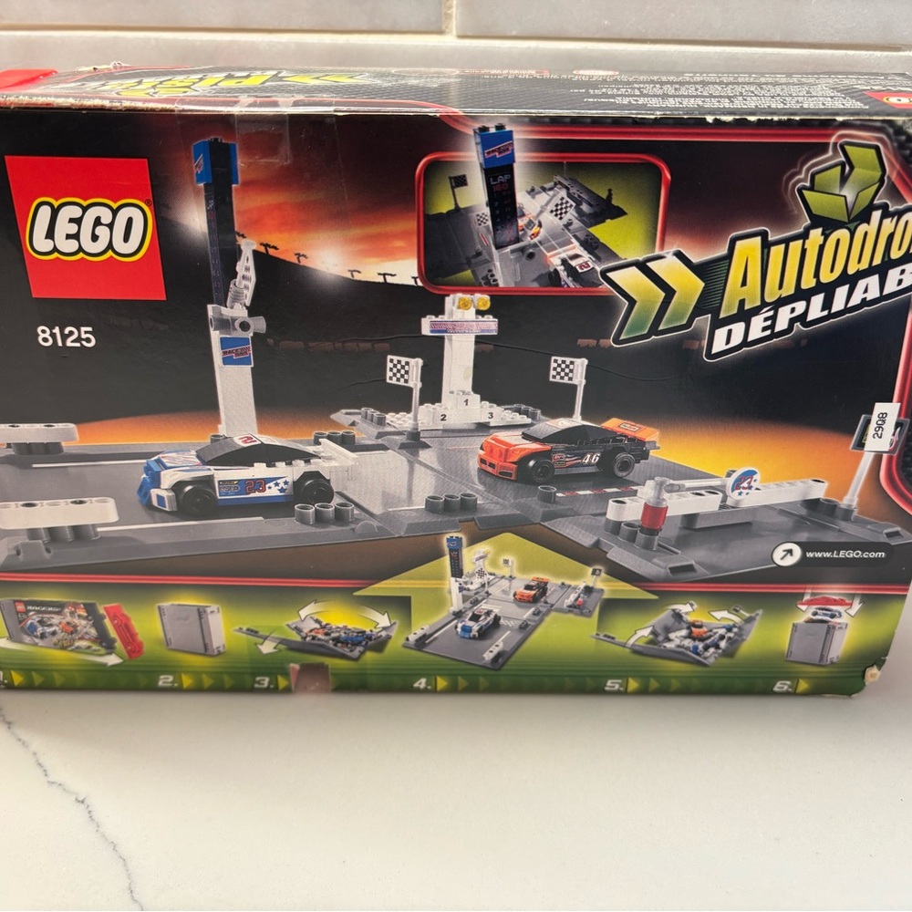 Lego Thunder Raceway 8125 Racing Set with Fold Out Track - complete - Picture 11 of 11